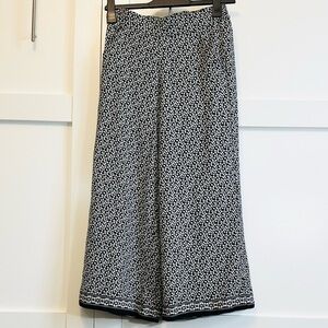 MAX STUDIO Culottes Wide Leg Black Blue White Comfy Poly Spandex Sz S